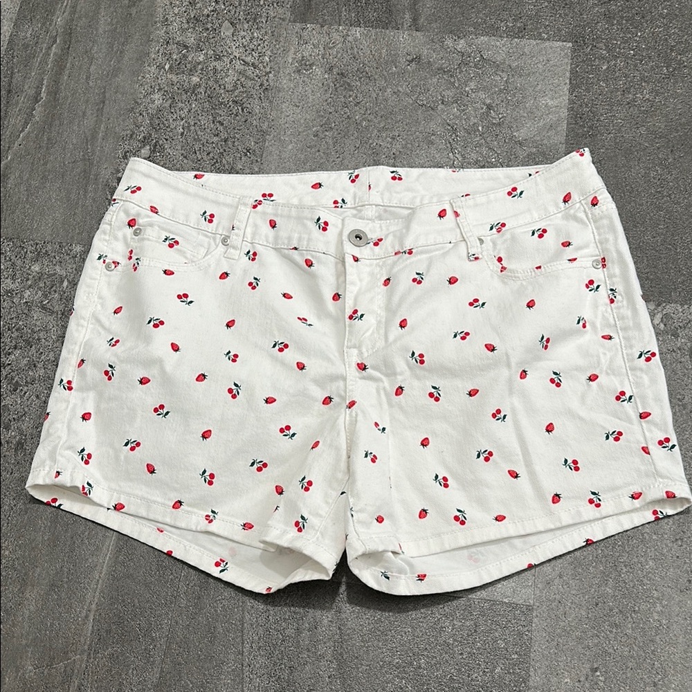 torrid White Cherry Print Denim Shorts